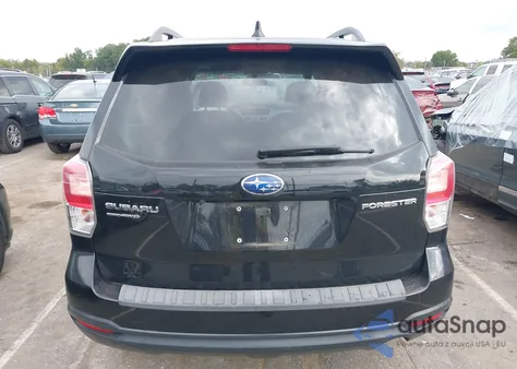 2018 Subaru Forester 2.5I Premium z USA, uszkodzony, nr VIN JF2SJAEC8JH593903